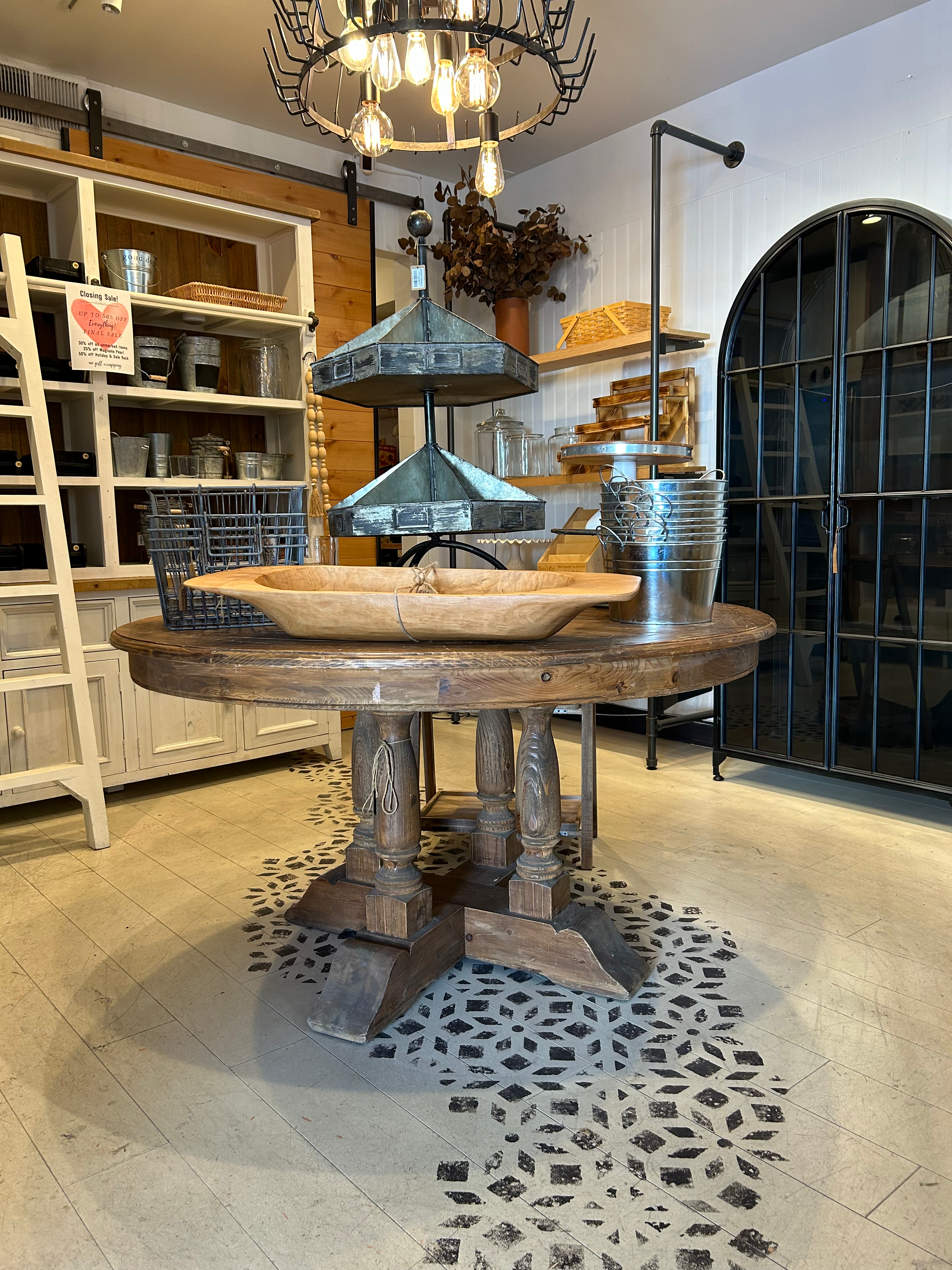 Old Pine Balustrade Table
