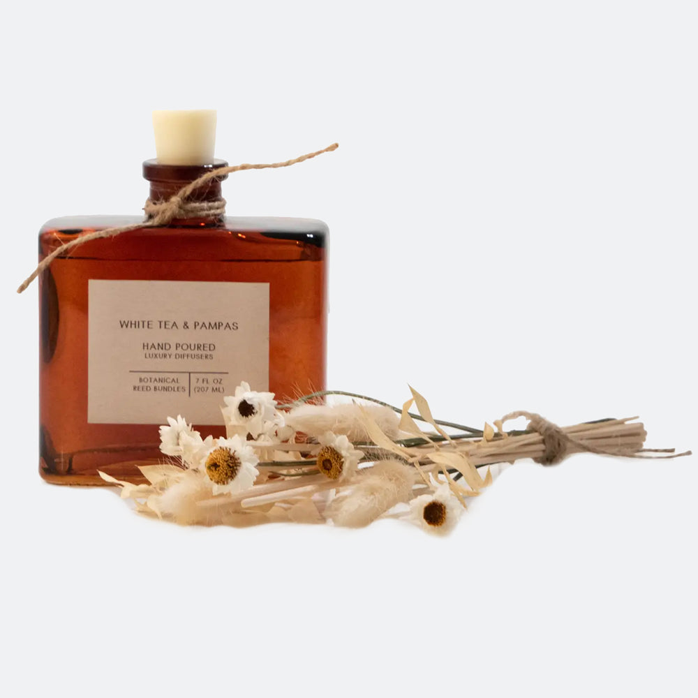 White Tea &amp; Pampas Bouquet Diffuser - Blackbird General Store