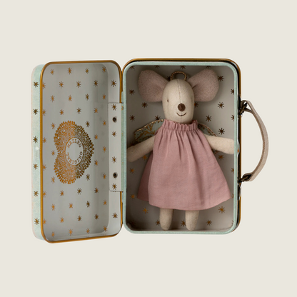 Angel Mouse in Suitcase, Little sister