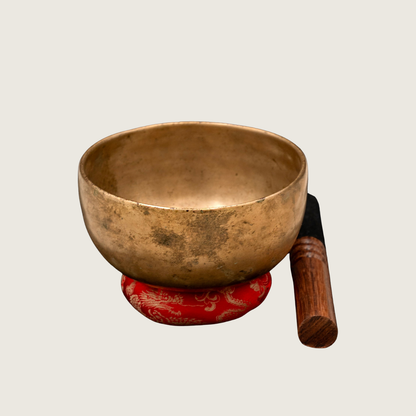 Antique Cup Thadobati Singing Bowl
