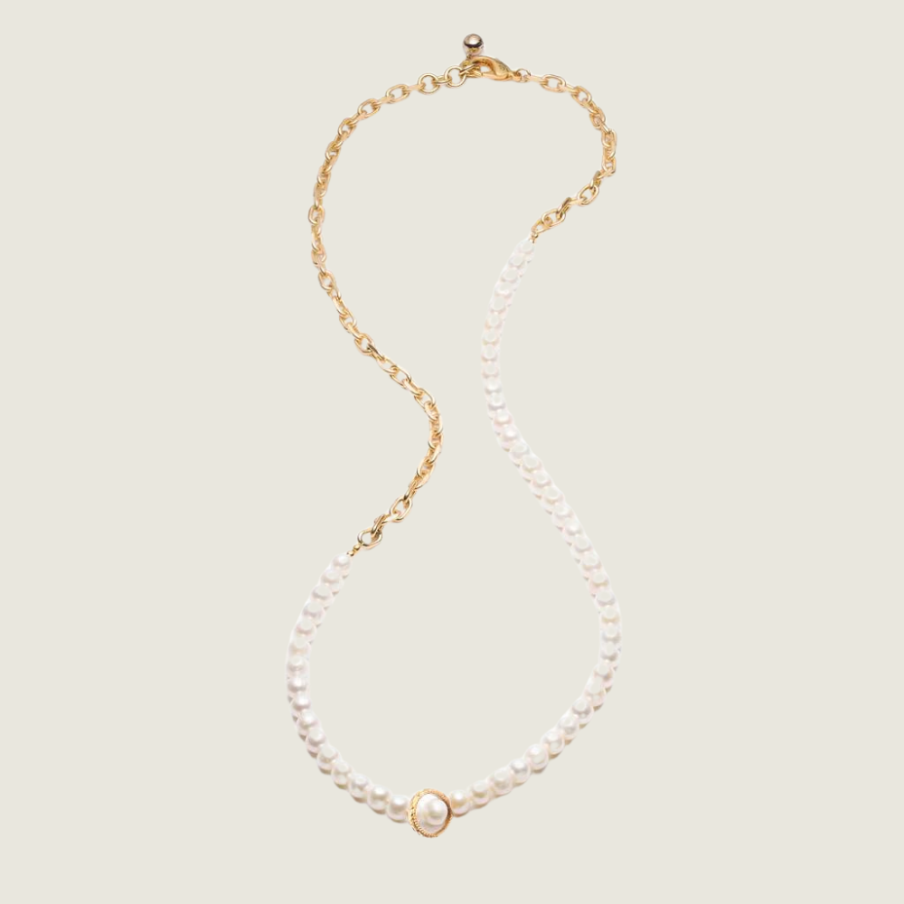 Plaza White Pearl Chain Necklace